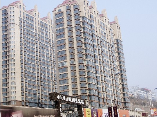 陽(yáng)泉市日昱城真石漆噴涂工程